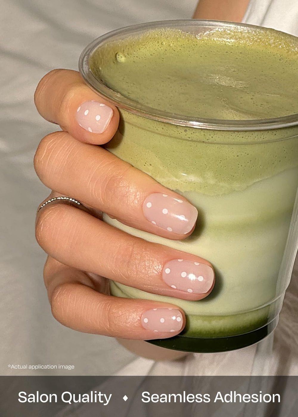 ohora N Polka Blanc fits all nail shapes for a seamless look