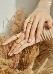ohora accent swatches with nude wraps demonstrating mix-and-match style