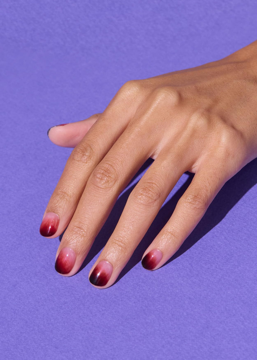 ohora waterproof top gel layer keeps nails durable after wear