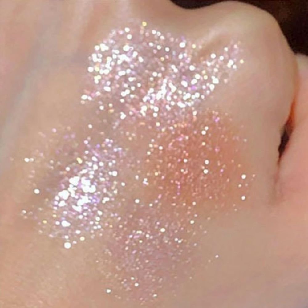 Okerker bold sequin shades create dramatic glam accents.