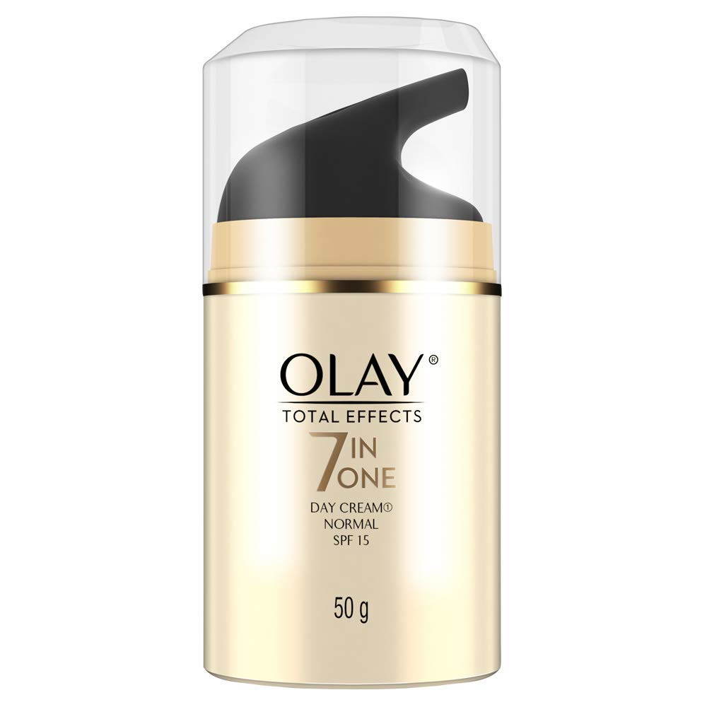 Olay Total Effects 7-in-1 Day Cream jar front with SPF 15 for daily hydration.