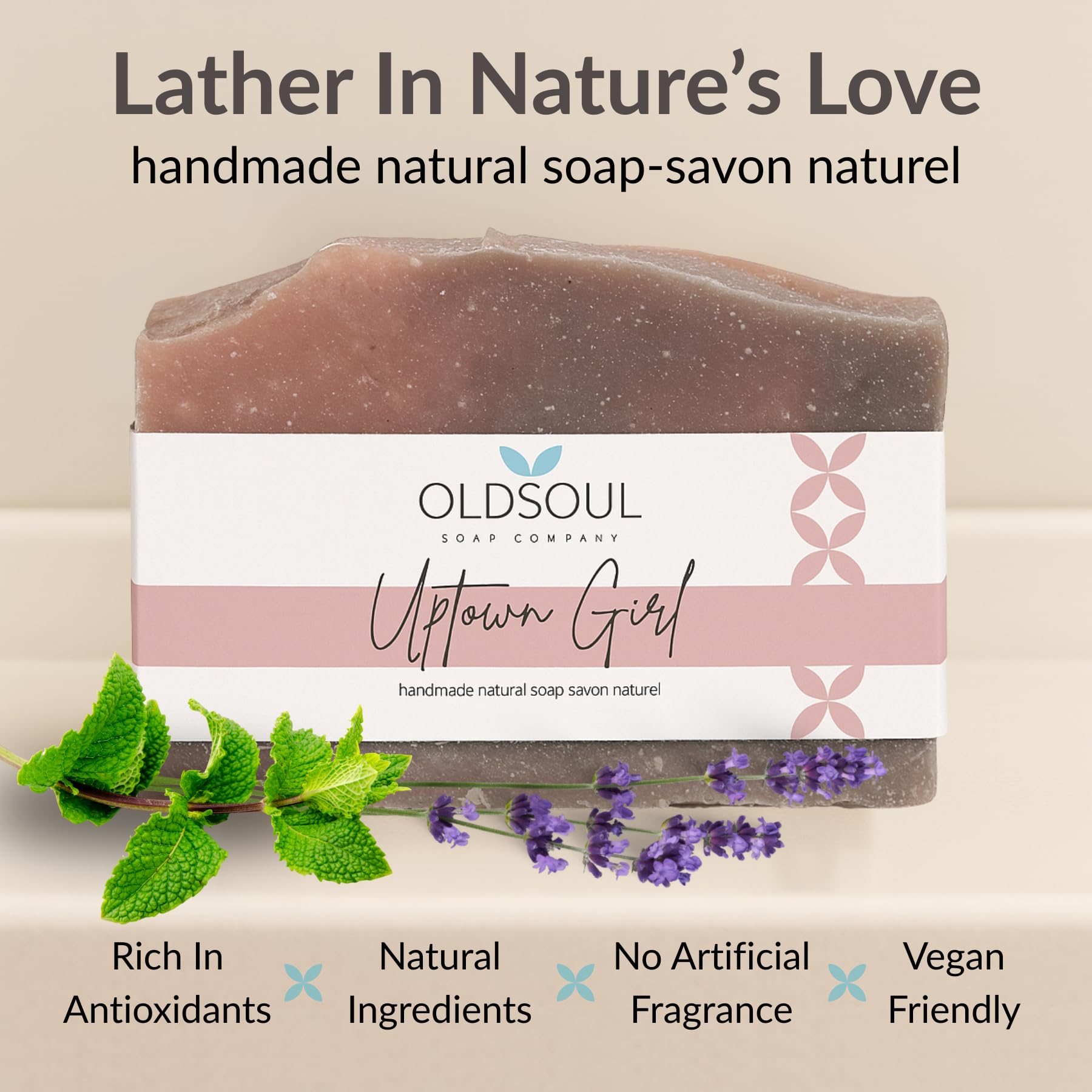 Daily-use friendly bar delivers mild cleansing with a soft lather.