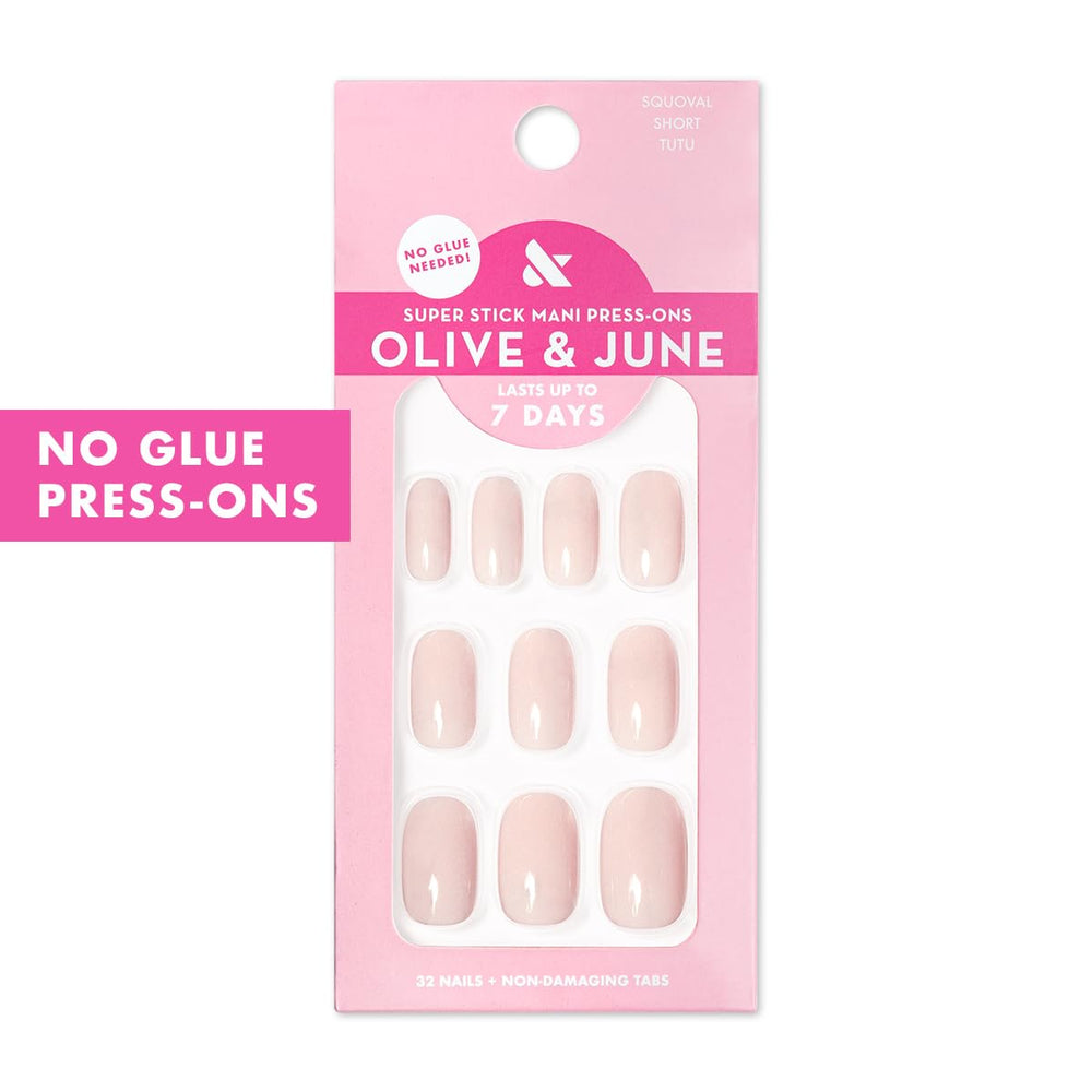 Olive & June box and nails pack displaying 32 pieces for a precise fit.