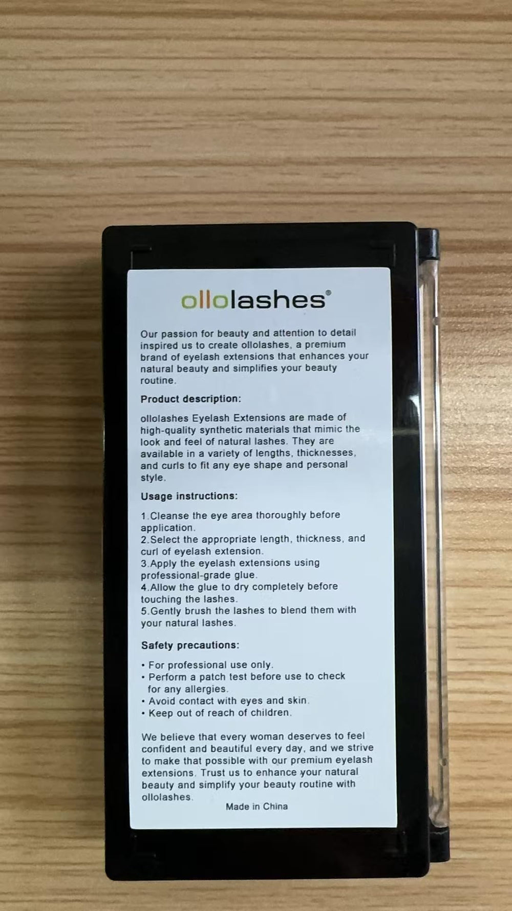 OLLOLASHES bottom lashes with a soft bend for comfortable bottom-lash wear.
