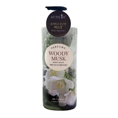 ON THE BODY Woody Musk bottle with pump for easy daily cleansing and hydration.