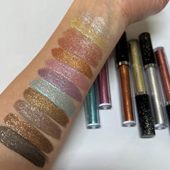 ONarisae long-wear eyeshadow holds up through events