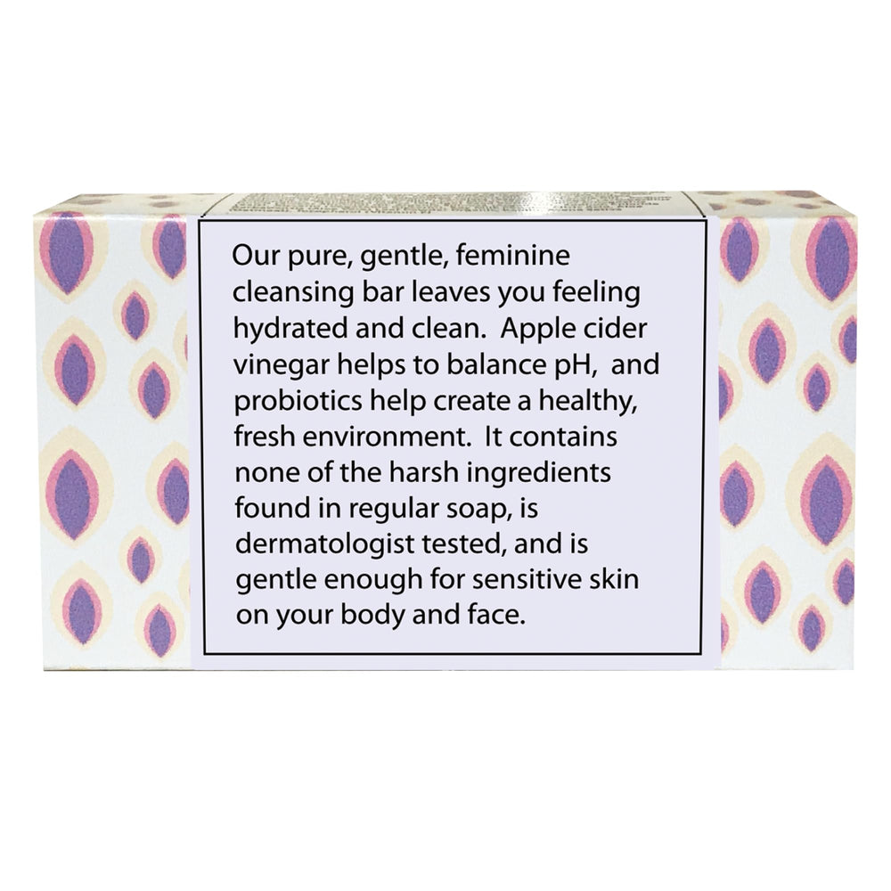 One With Nature cleansing bar suitable for the whole family and sensitive skin.
