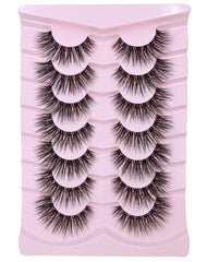 Thin lash band detail for a weightless feel across eye shapes with Onlyall Wispy Lashes.