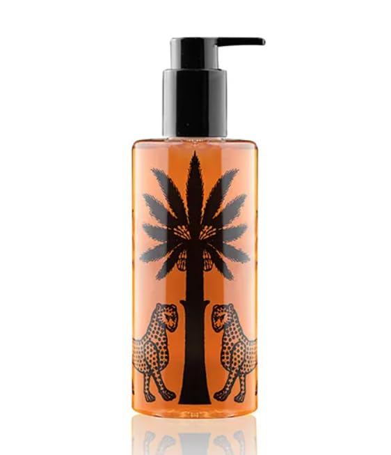 Ortigia Ambra Nera body cleanser bottle pour for daily skin refreshment and aromatic pampering.