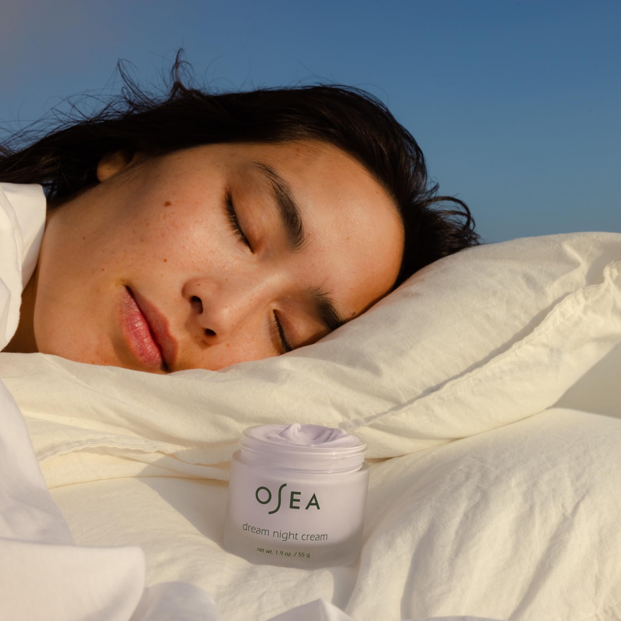 Closeup of Dream Night Cream hydration providing intense moisture.
