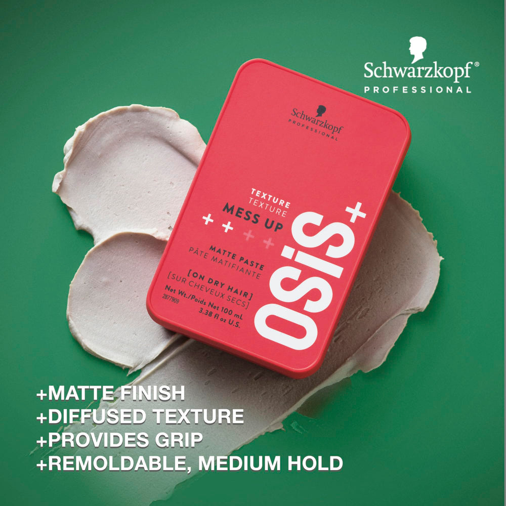 Texture preview of OSiS+ Mess Up matte paste showing dry, flexible hold