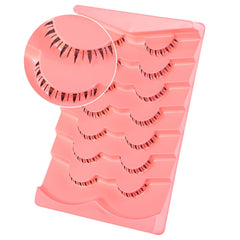 Outopen bottom lashes offer natural appearance for brighter eye effects.