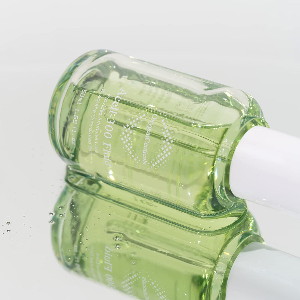 OxygenCeuticals Acell-300 Fluid packaging reflects premium, travel-friendly design.