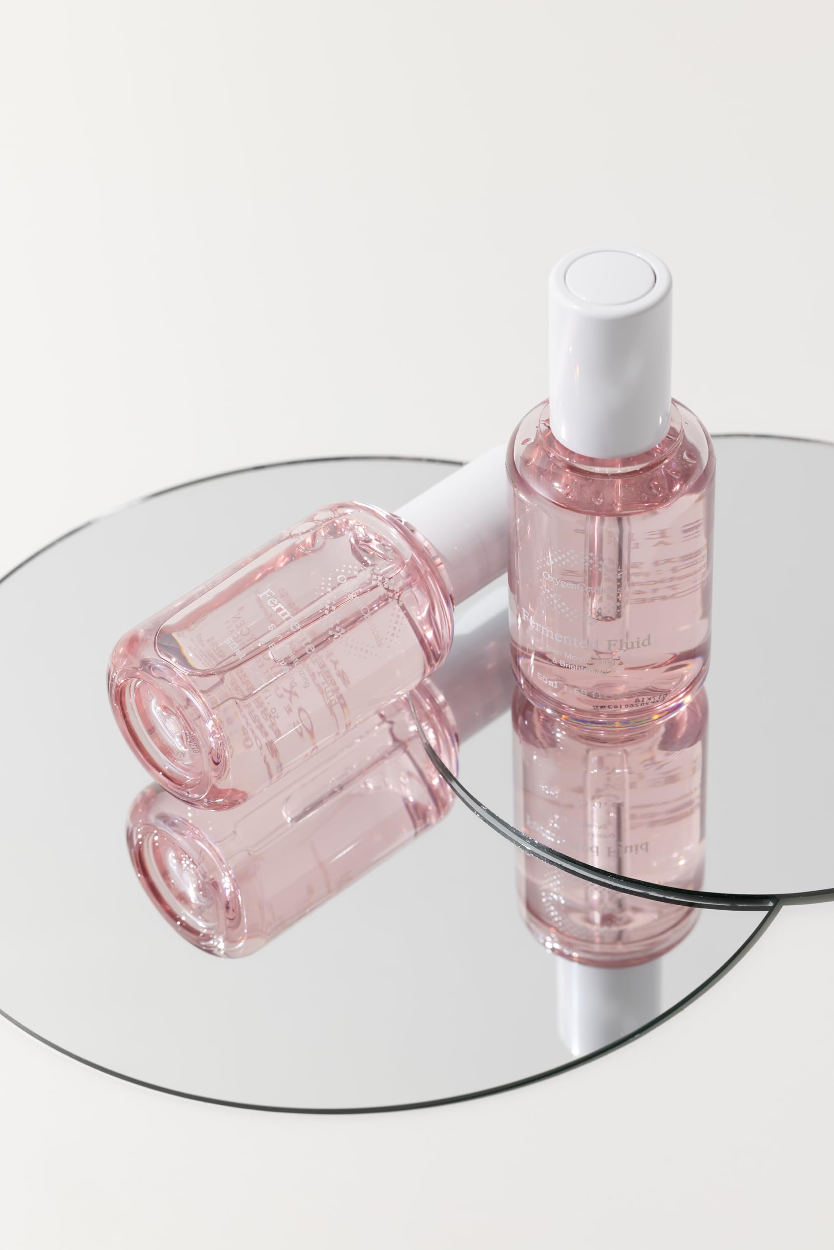 OxygenCeuticals Moisture Aqua Cream 1:1 mix preview shows enhanced hydration.