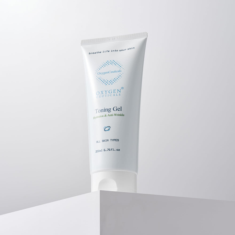 OxygenCeuticals Toning Gel licorice extract close-up highlighting balancing properties.