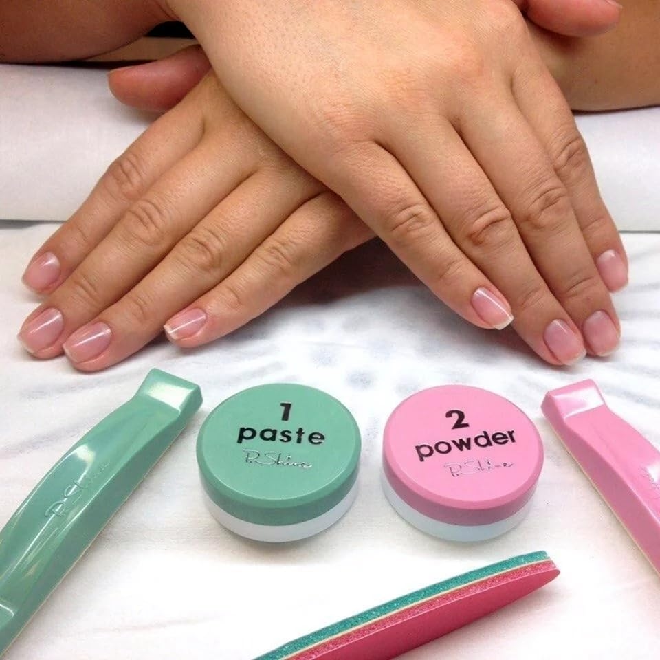 P.Shine glass-like finish from paste and powder provides durable shine.