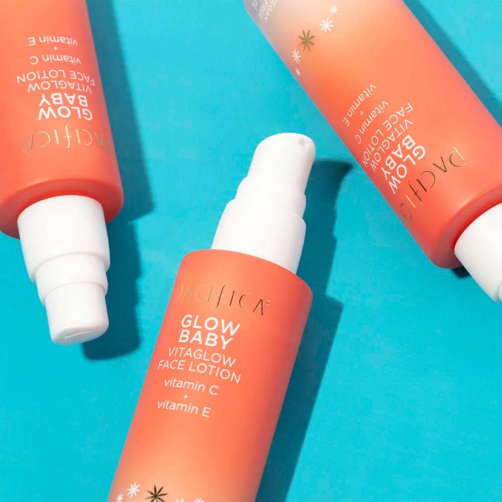Crème légère Eye Bright Ready pour contour des yeux, ne s'accumule pas.