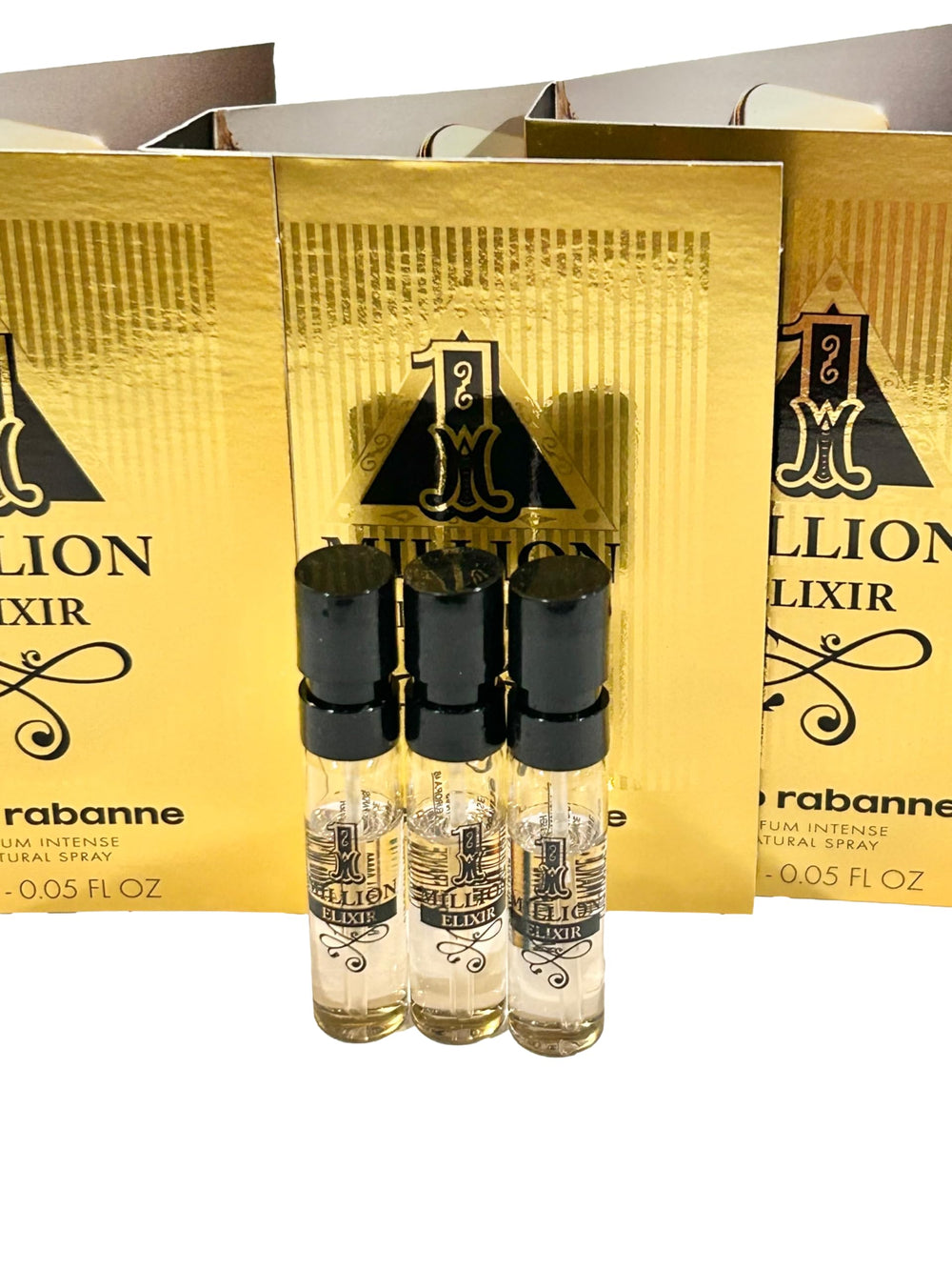 Paco Rabanne 1 Million Elixir Intense mini packaging highlights discreet fragrance on travels