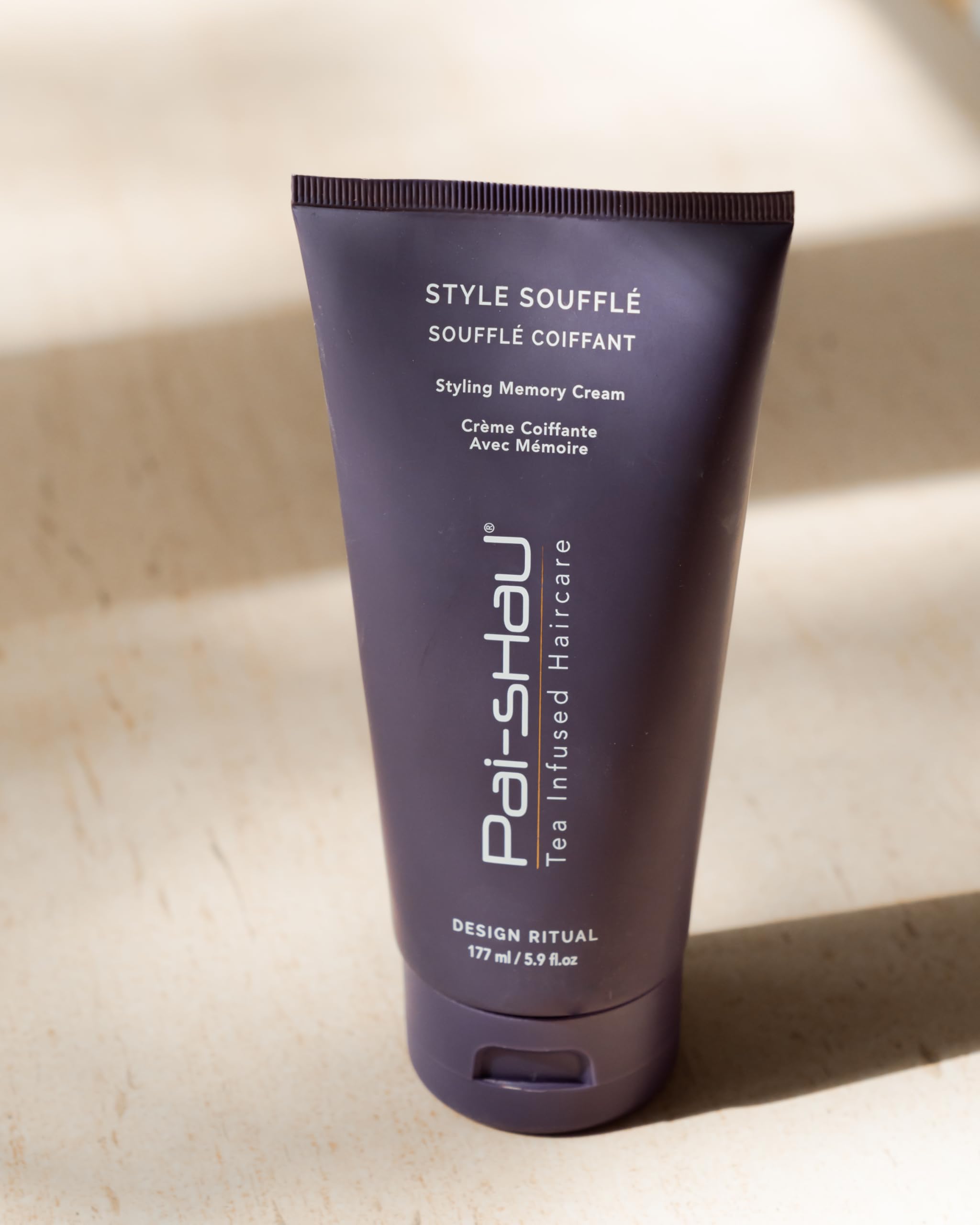 Pai-Shau Style Soufflé delivers a smooth, controlled finish for all hair textures.
