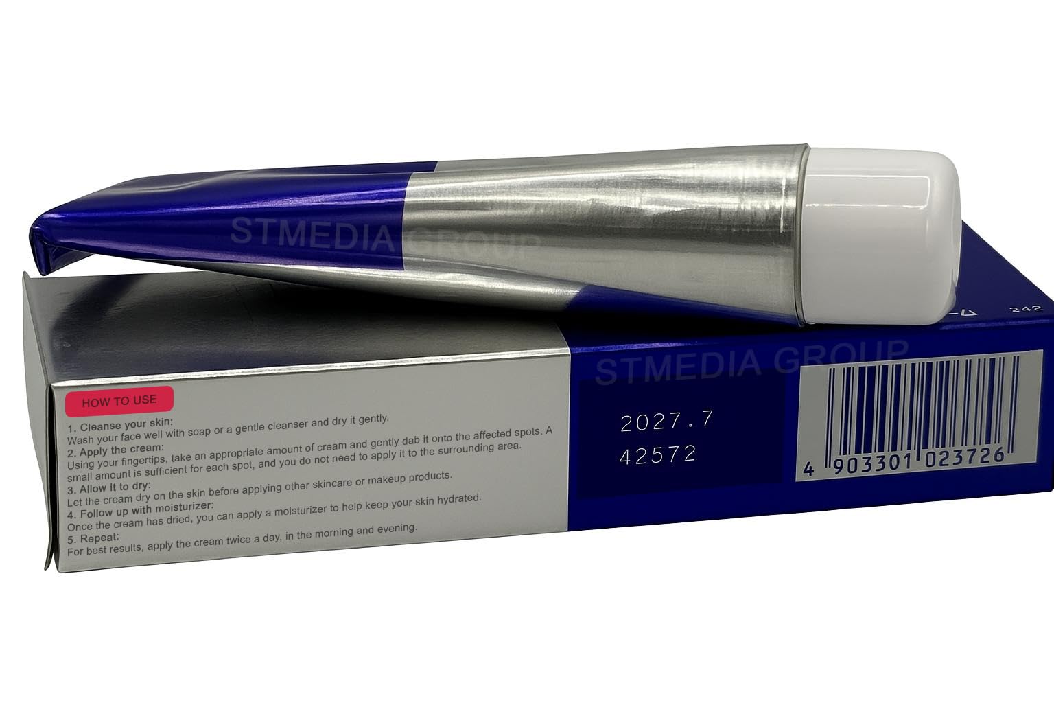 Pair Acne Cream face application highlights quick-absorbing, non-greasy formula on affected areas.