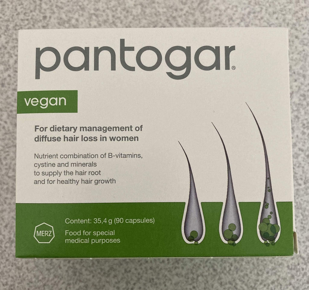Pantogar vegan clear capsule close-up showing dye-free easy-to-swallow capsules