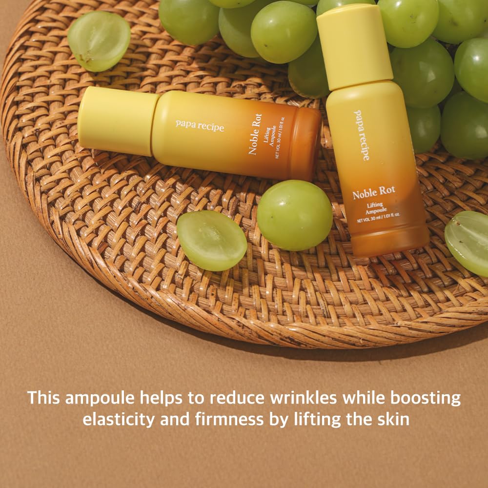 Papa Recipe Noble Rot ampoule application pump demonstrates quick hydration suitable for morning routines