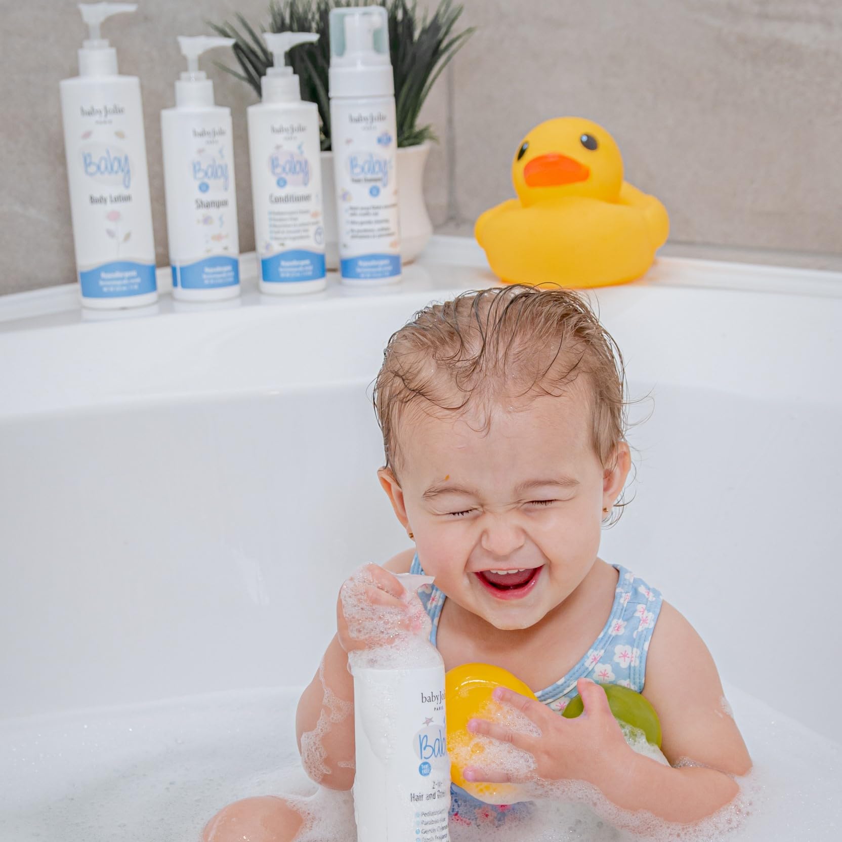Paraben- and phthalate-free Baby Jolie formula for daily use.