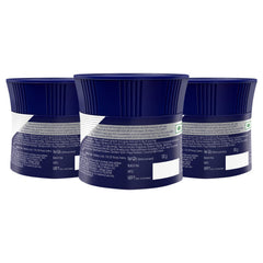 Parachute Advansed Hair Cream for Men creamy texture on palm signals smooth non sticky finish