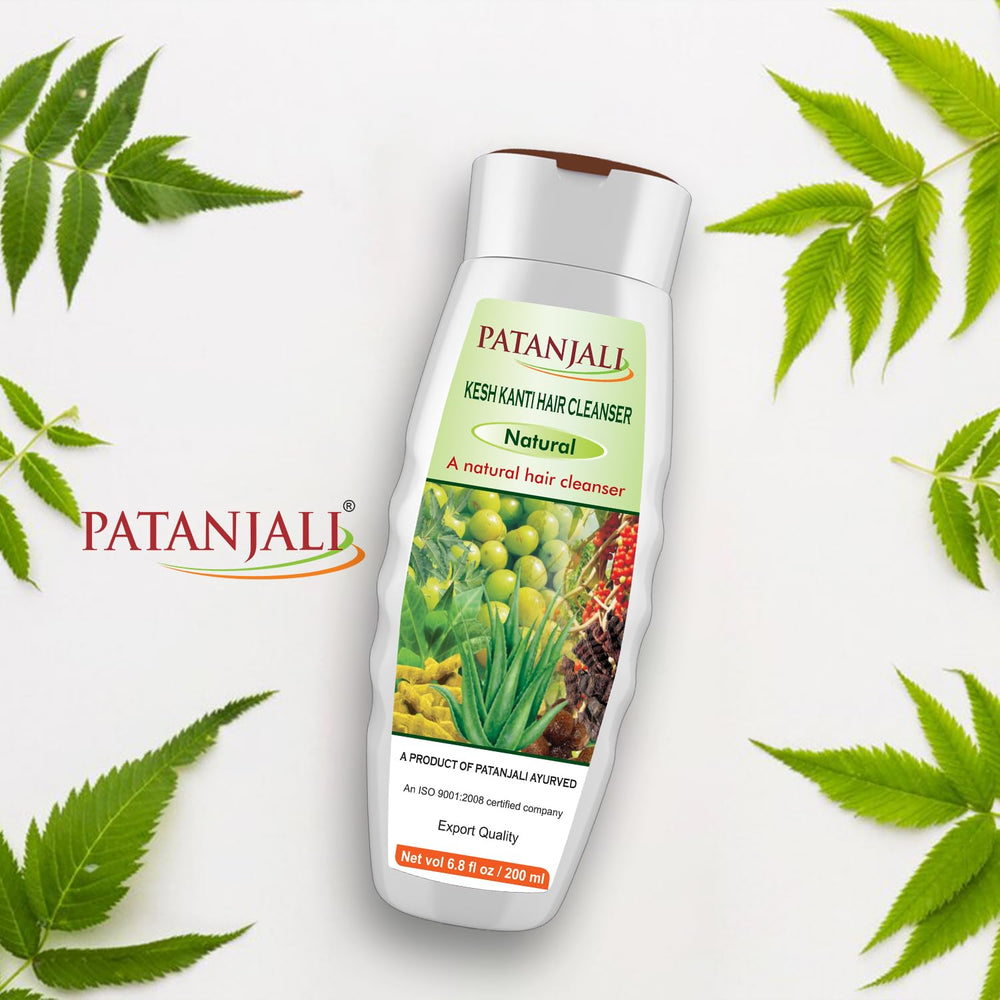 Patanjali Kesh Kanti foamy lather ready for cleansing