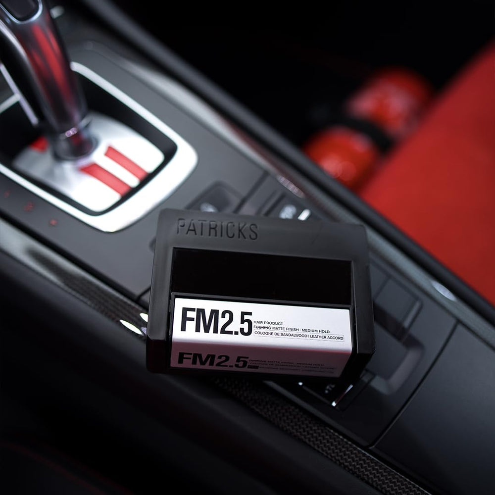 PATRICKS FM2.5 close-up texture shows ultra-matte finish ideal for short to medium hair.