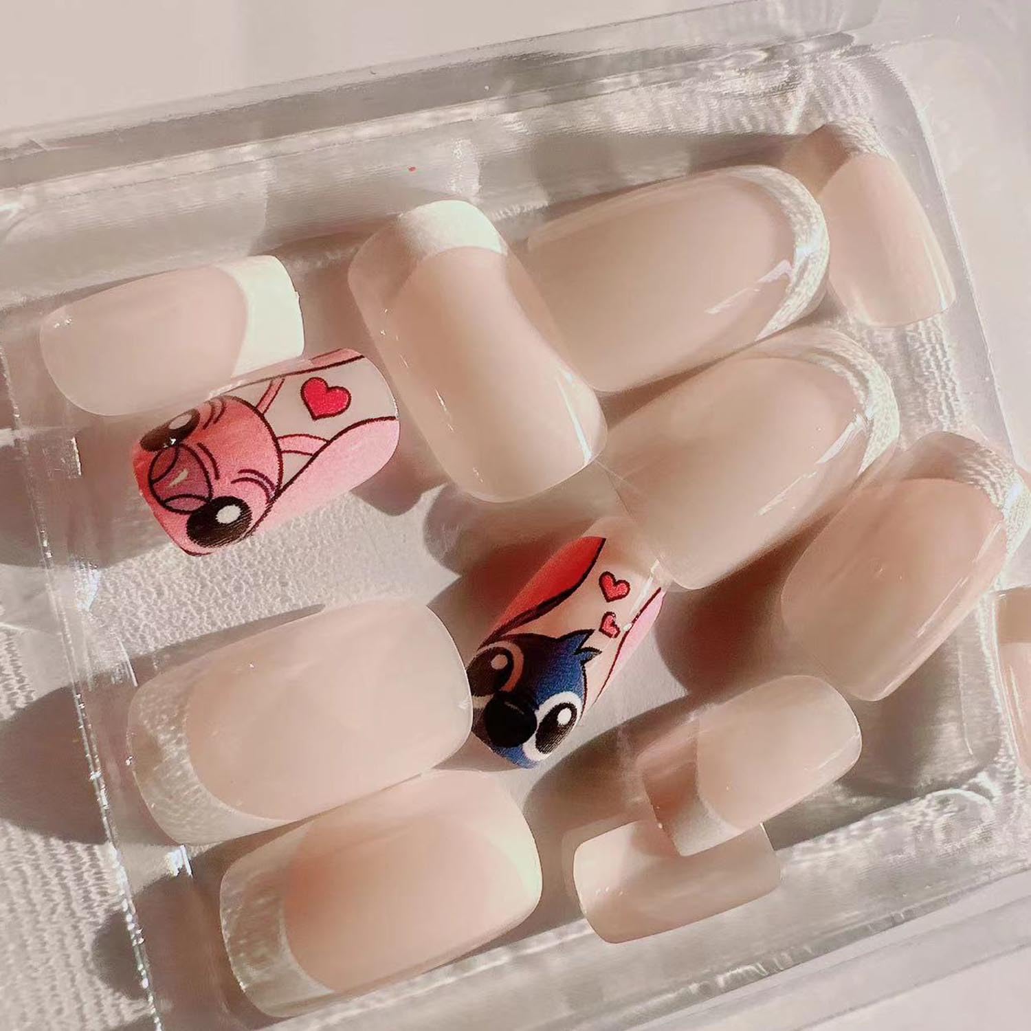 PDFADSK set includes 24 nails in 12 sizes for a closer fit.