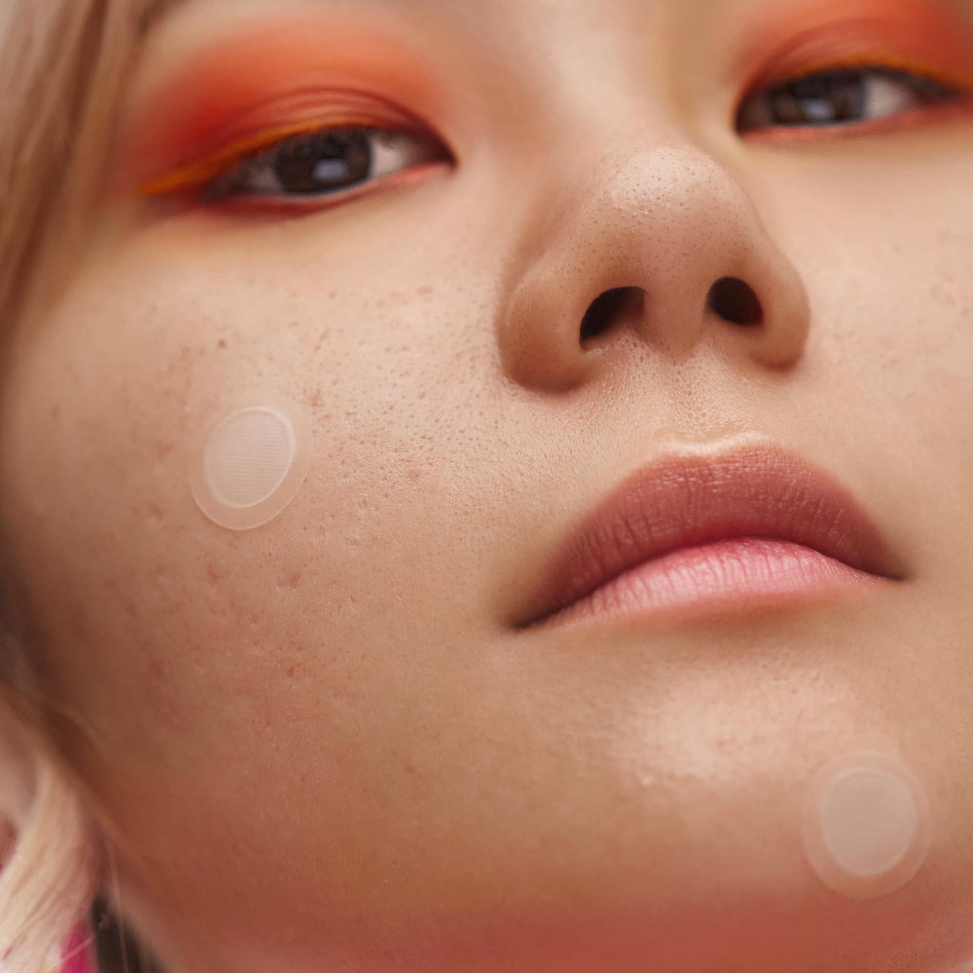 PEACE OUT Early Stage Acne Dots overnight protection and skin support