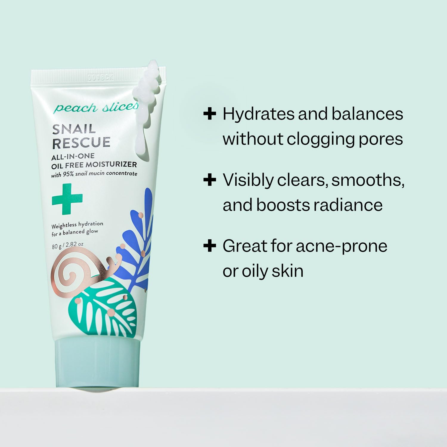 Peach Slices Snail Rescue Oil gel texture close-up shows weightless moisture.