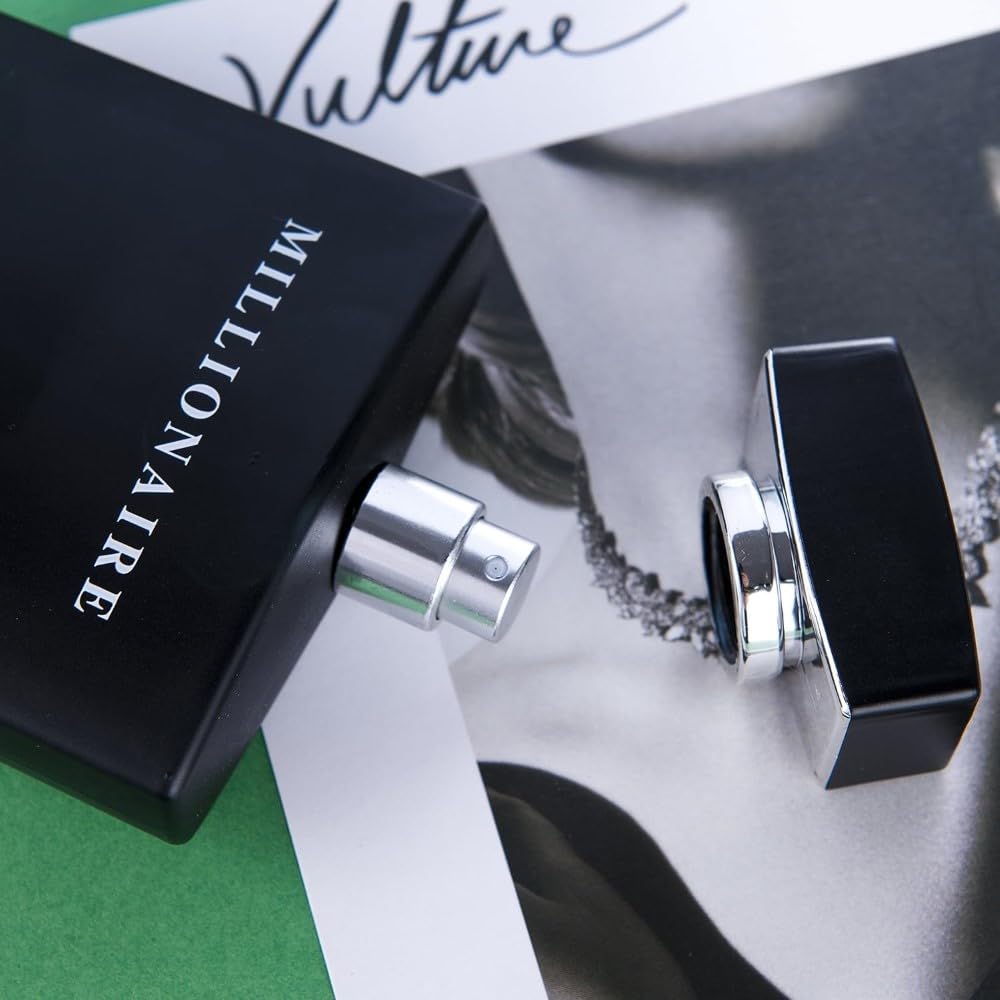 PERFUME&BEAUTY Black Millionaire liquid inside, clear glass highlights pure fragrance clarity.