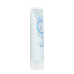 Perlier Iris Blu dei Colli Toscani cream texture close-up—creamy consistency for daily moisture.