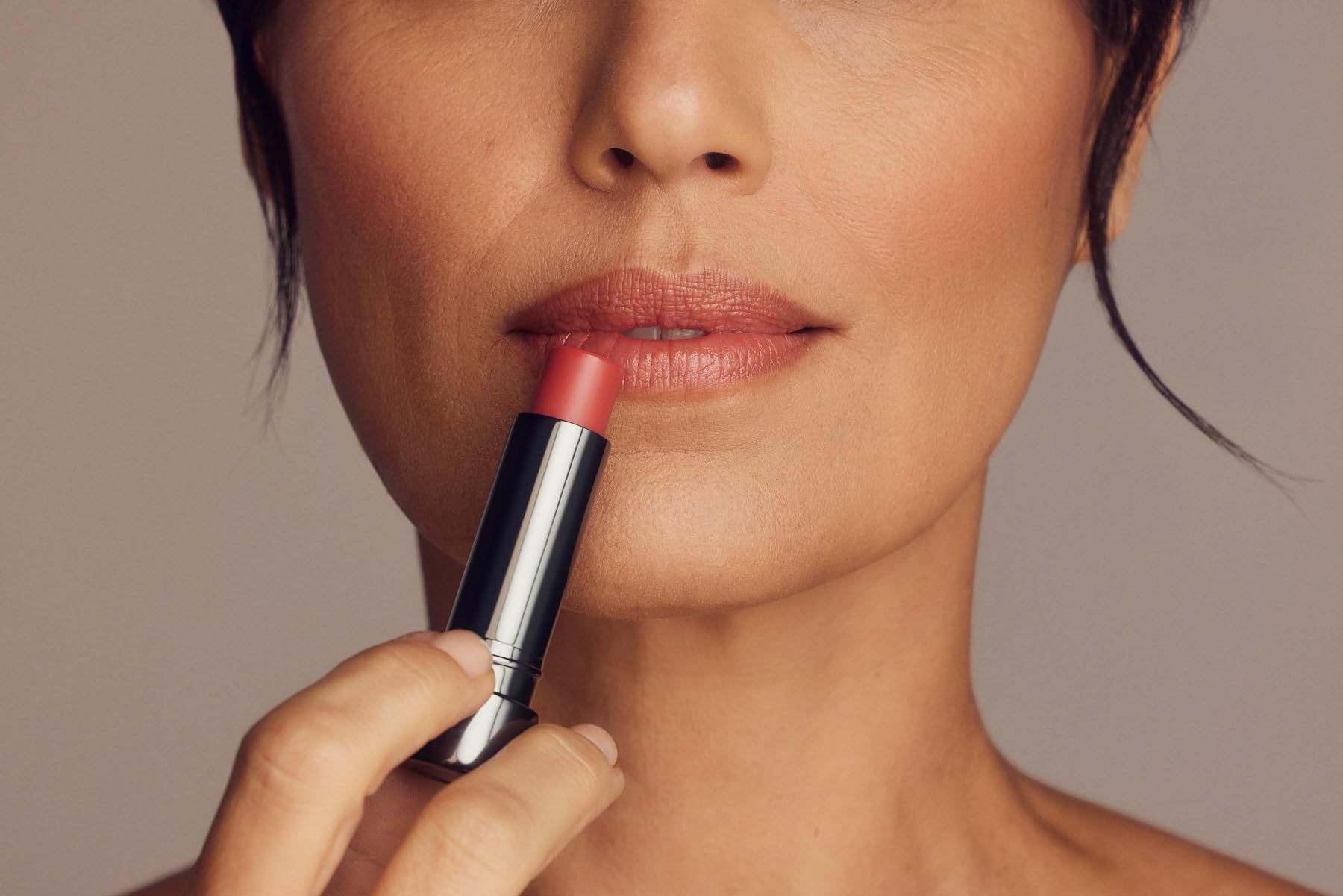 Perricone MD Lipstick Original Pink packaging highlights skincare-inspired design