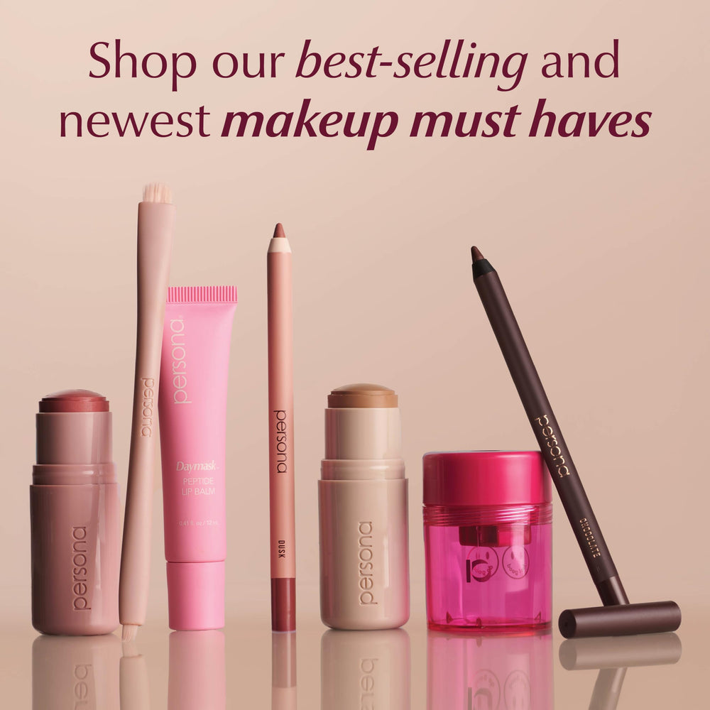 Tiny lashes receive fanned-out coating from the curved brush.