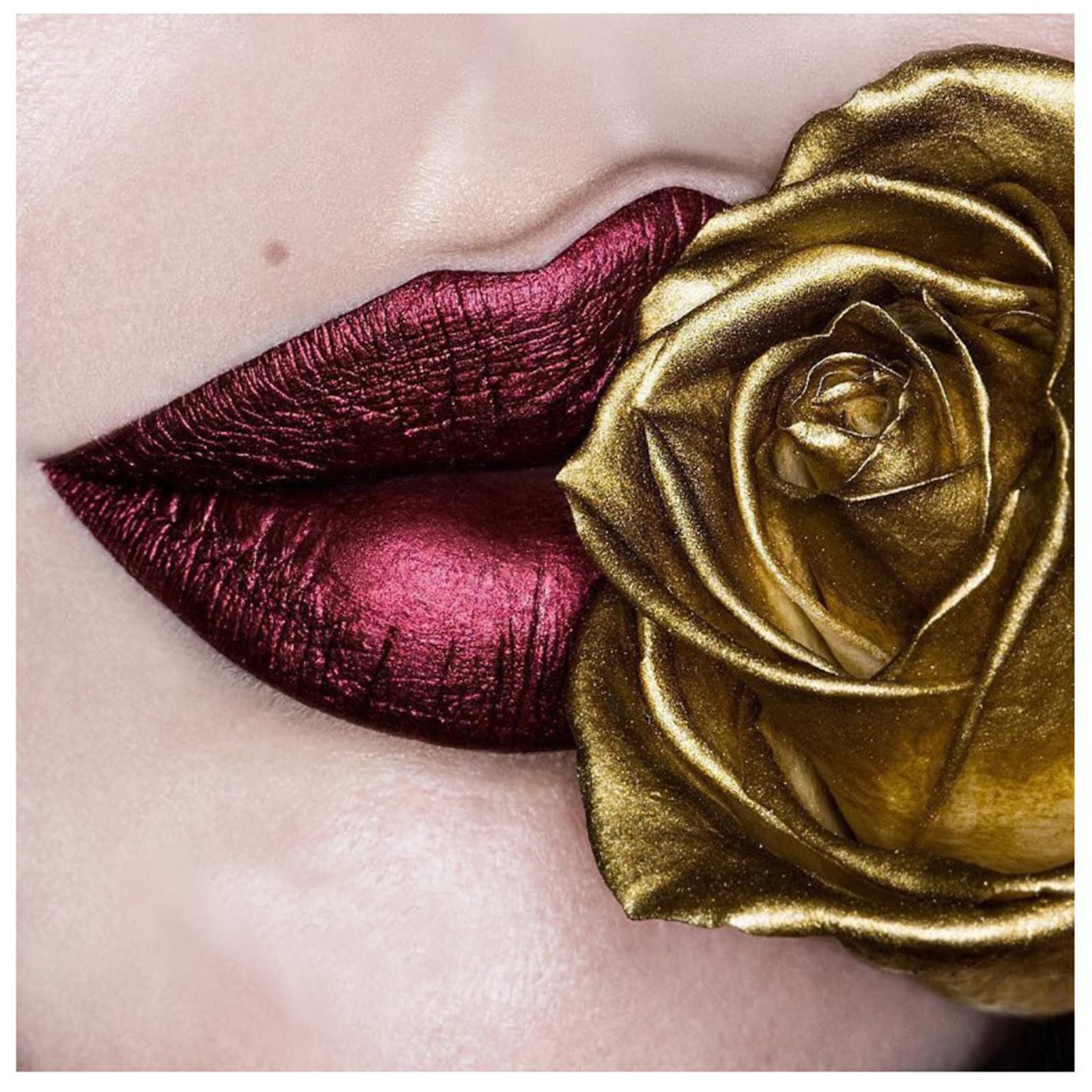 PhantomSky long-lasting color on lips suits office, dates, and party settings