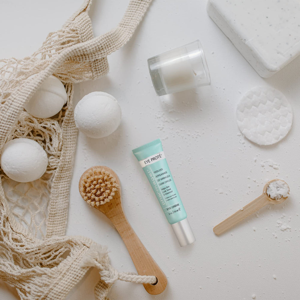 After Eye Prote Crème application, under-eye area shows improved smoothness