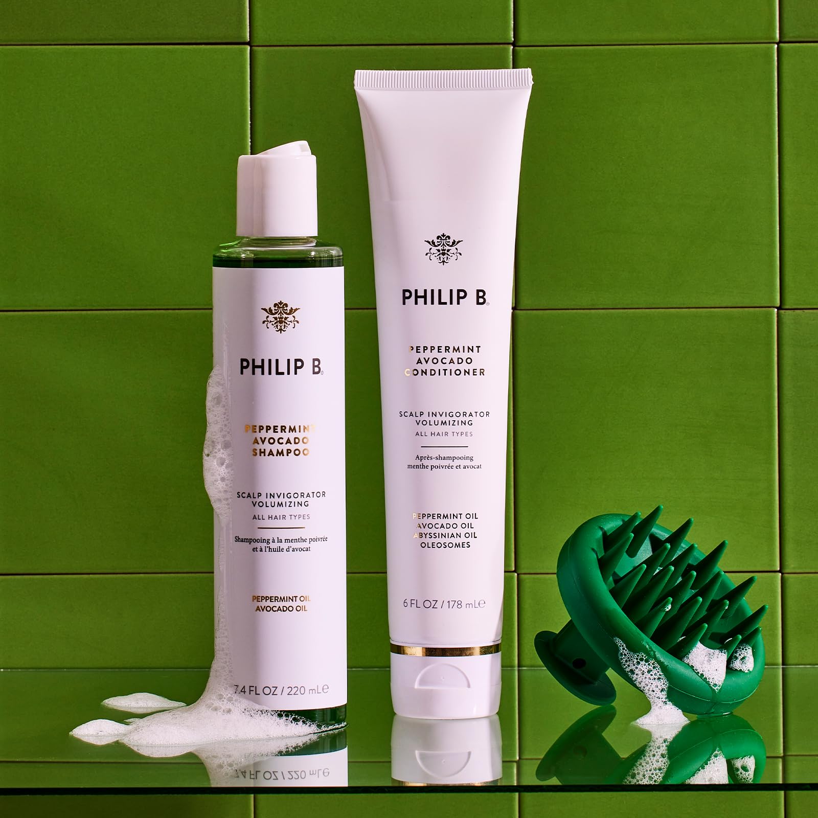 PHILIP B Hair root lift effect with visible volume