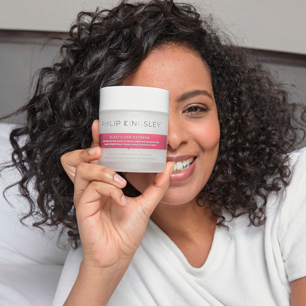 Hair bounce and improved manageability after Elasticizer treatment