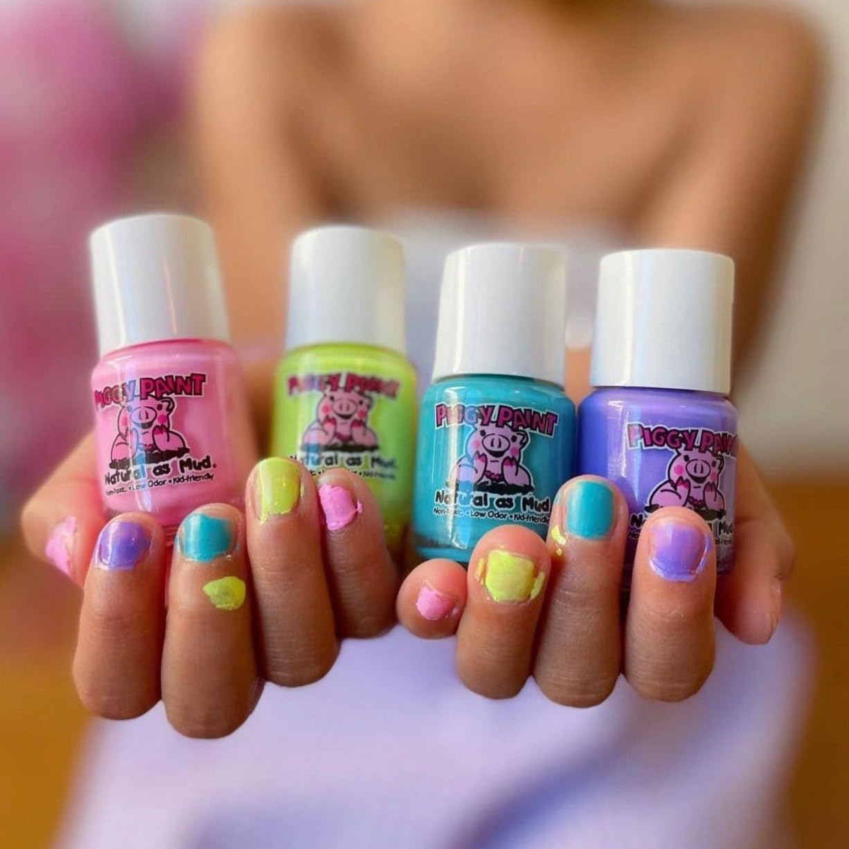 Piggy Paint Shine Topcoat adds lasting shine and protection.