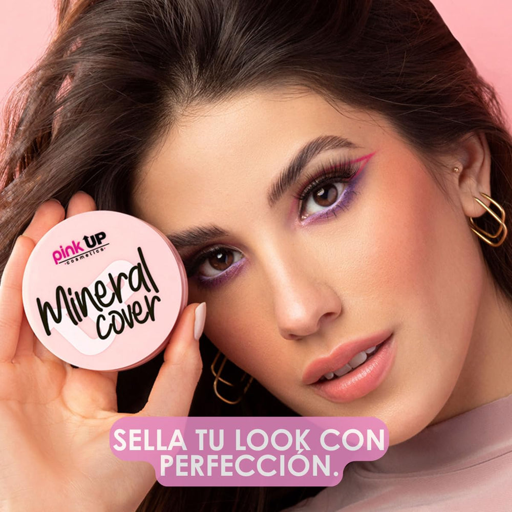 Pink Up Mineral Cover is ideal for touch-ups on the go.