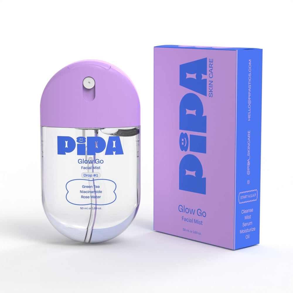 Pipa Glow Go facial mist bottle providing light hydration for daily refreshment.