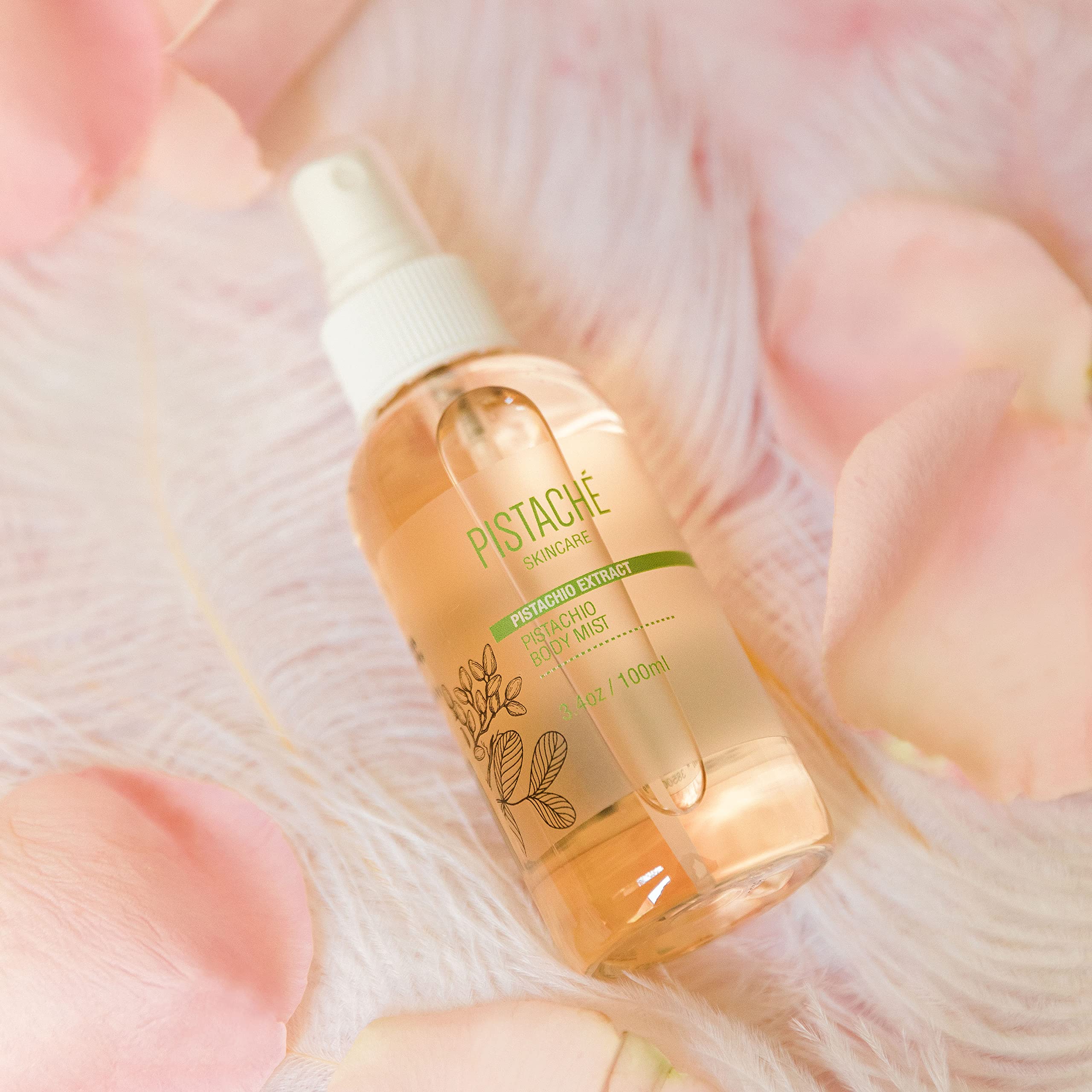 Pistaché Skincare Biscotti aroma swirl, inviting sweetness.