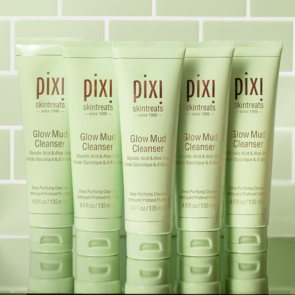Pixi Glow Mud Cleanser foamy lather ready for a mild cleanse