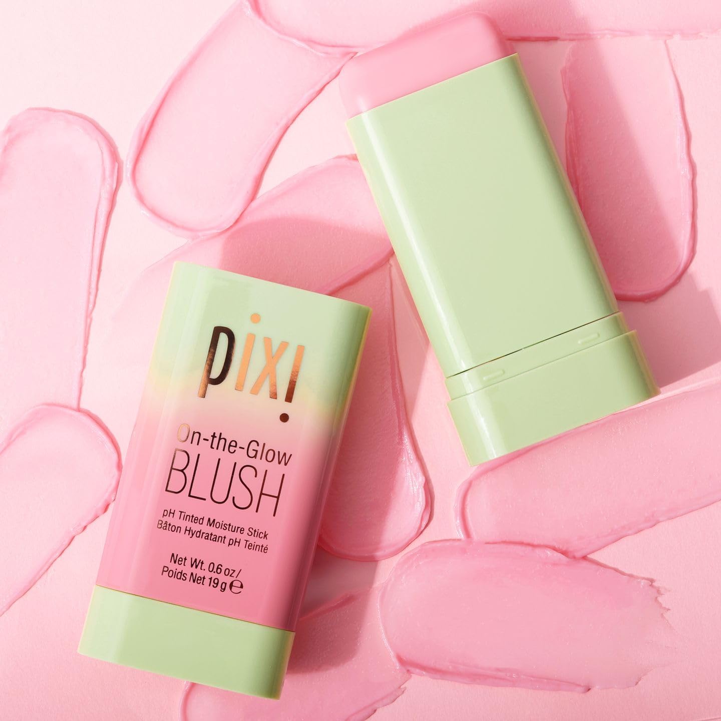 Pixi On-the-Glow Blush paraben-free and fragrance-free formula for sensitive skin.