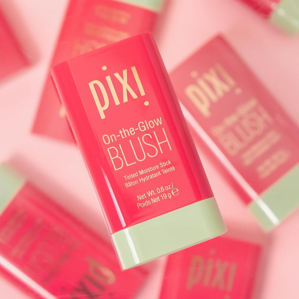 Pixi On-the-Glow Blush Ruby enriched with ginseng and aloe for hydration