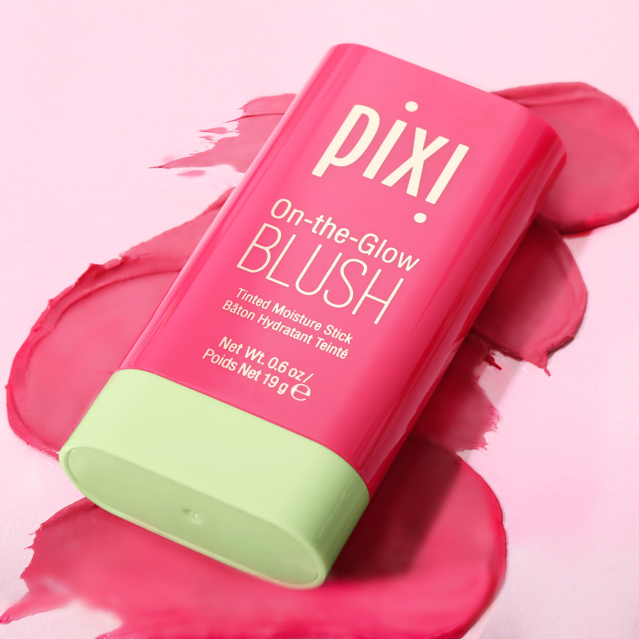 Pixi On-the-Glow Blush Ruby natural glow on skin