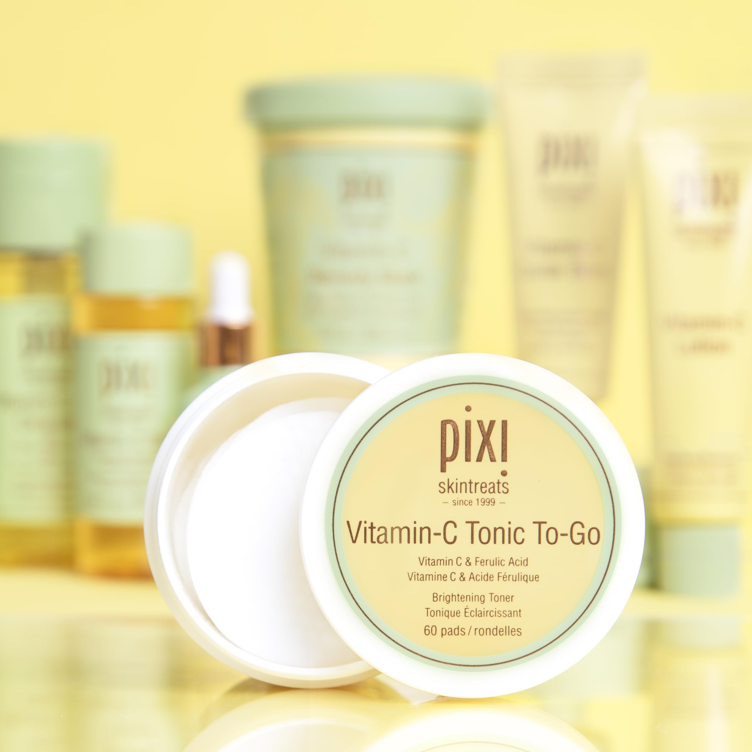 Pixi Vitamin-C Tonic to-Go bottle pour demonstrates easy application